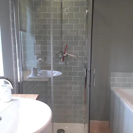 Semesterbostad The Old Cowshed Roundwood